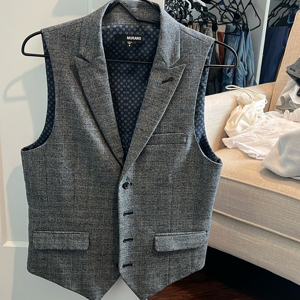Small Men’s Vest